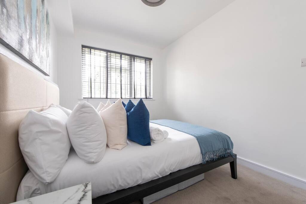 2 Bedroom Modern Urban Sanctuary 1Cc - Cherrydeal Londyn Zewnętrze zdjęcie